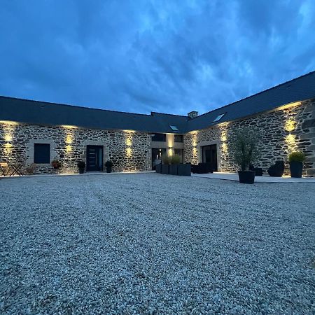 La Giendrotais Bed & Breakfast Corseul ภายนอก รูปภาพ