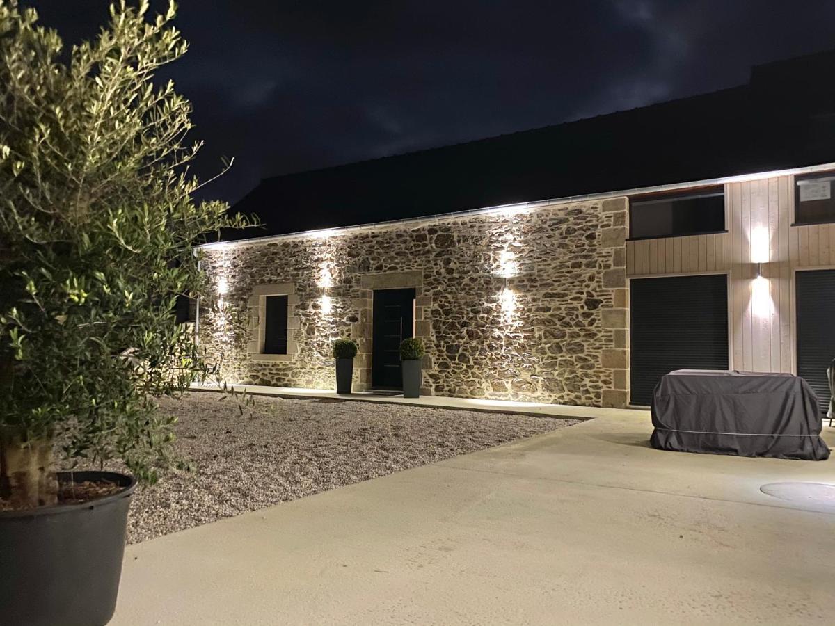 La Giendrotais Bed & Breakfast Corseul ภายนอก รูปภาพ