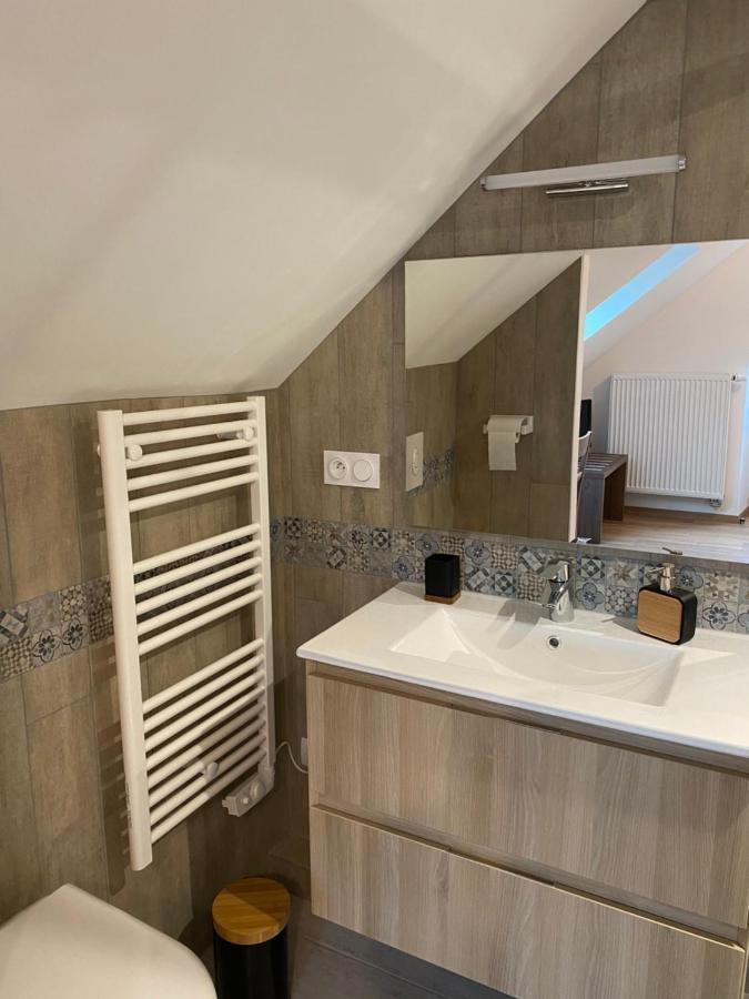 La Giendrotais Bed & Breakfast Corseul ภายนอก รูปภาพ